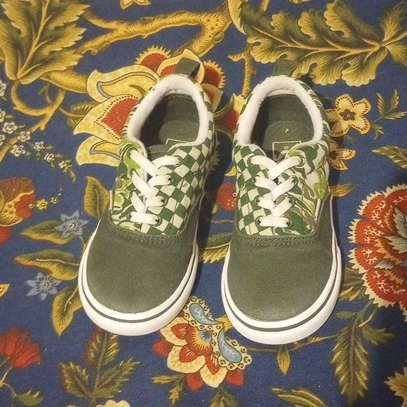 Army fatigue vans shoes best sale